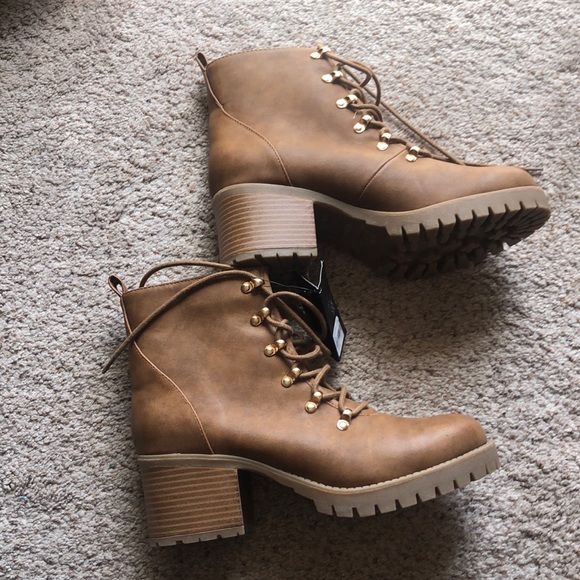 Forever 21 Shoes - NWT Forever 21 Brown Lace Up Boots